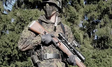 Which Infrared Night Vision Device Is More Suitable For Outdoor Adventures?